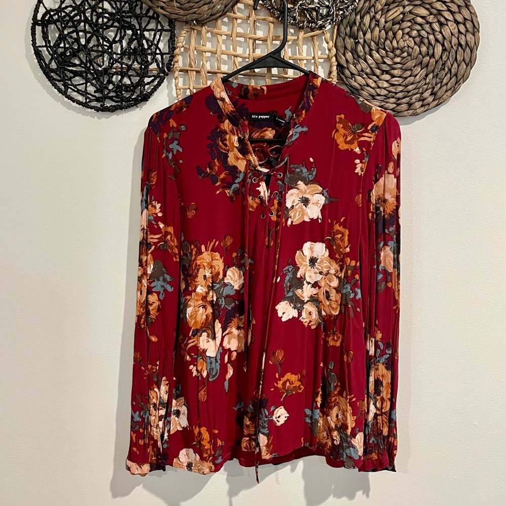 Blu Pepper - Buckle Blouse
